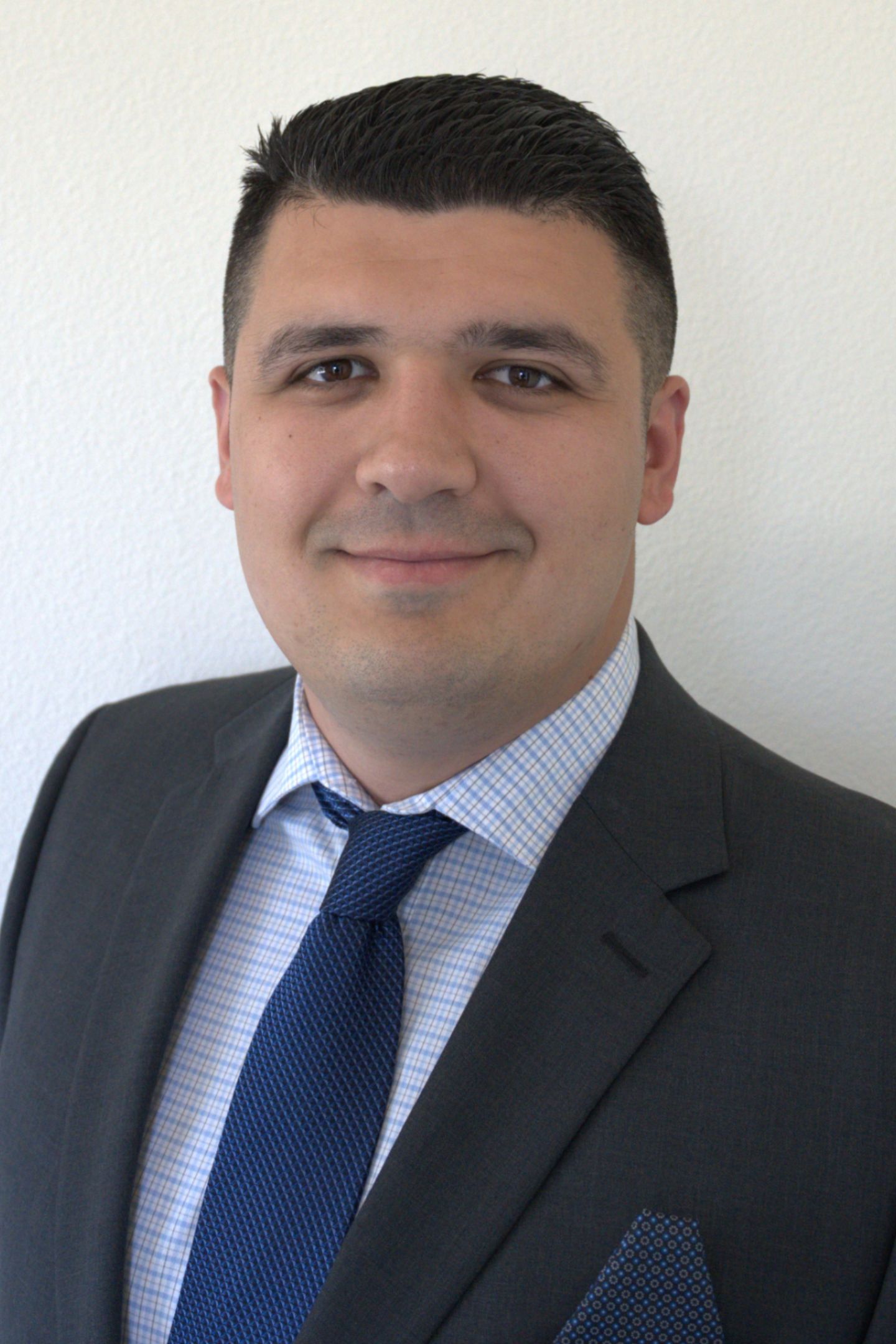 Endri Hoxha, Real Estate Agent Burlingame, CA Coldwell Banker Realty
