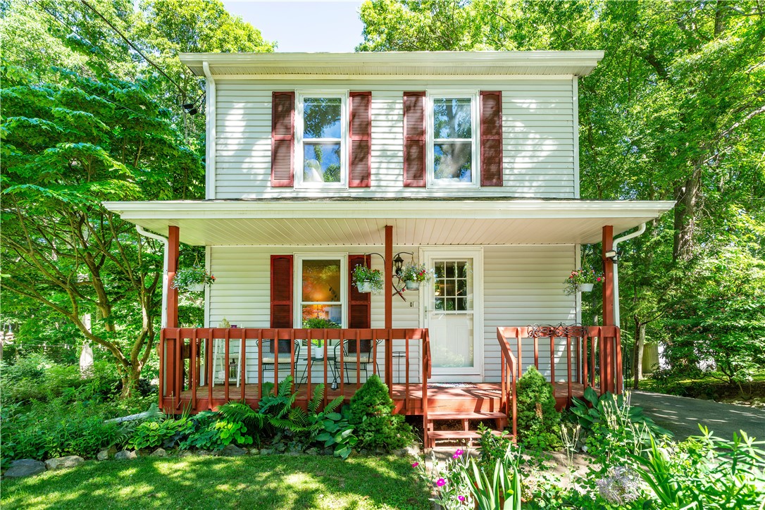 50 Lakeview Ave, Lincoln, RI 02865 MLS 1361235 Coldwell Banker