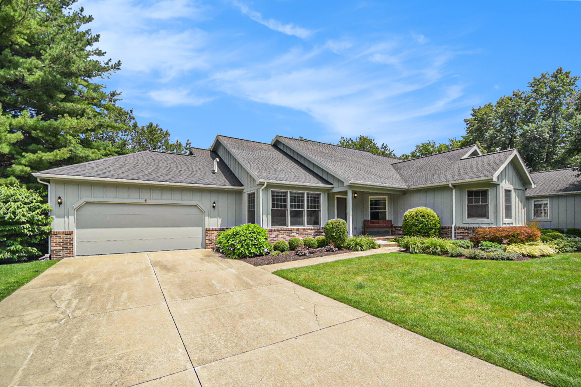 1 Royal Troon Dr 28, Michigan City, IN 46360 MLS 806849 Coldwell