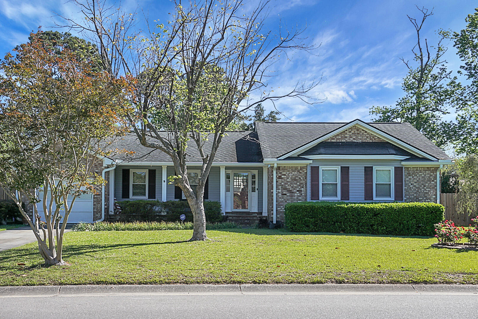 1165 Main Canal Dr, Mount Pleasant, SC 29464 MLS 23008200 Coldwell