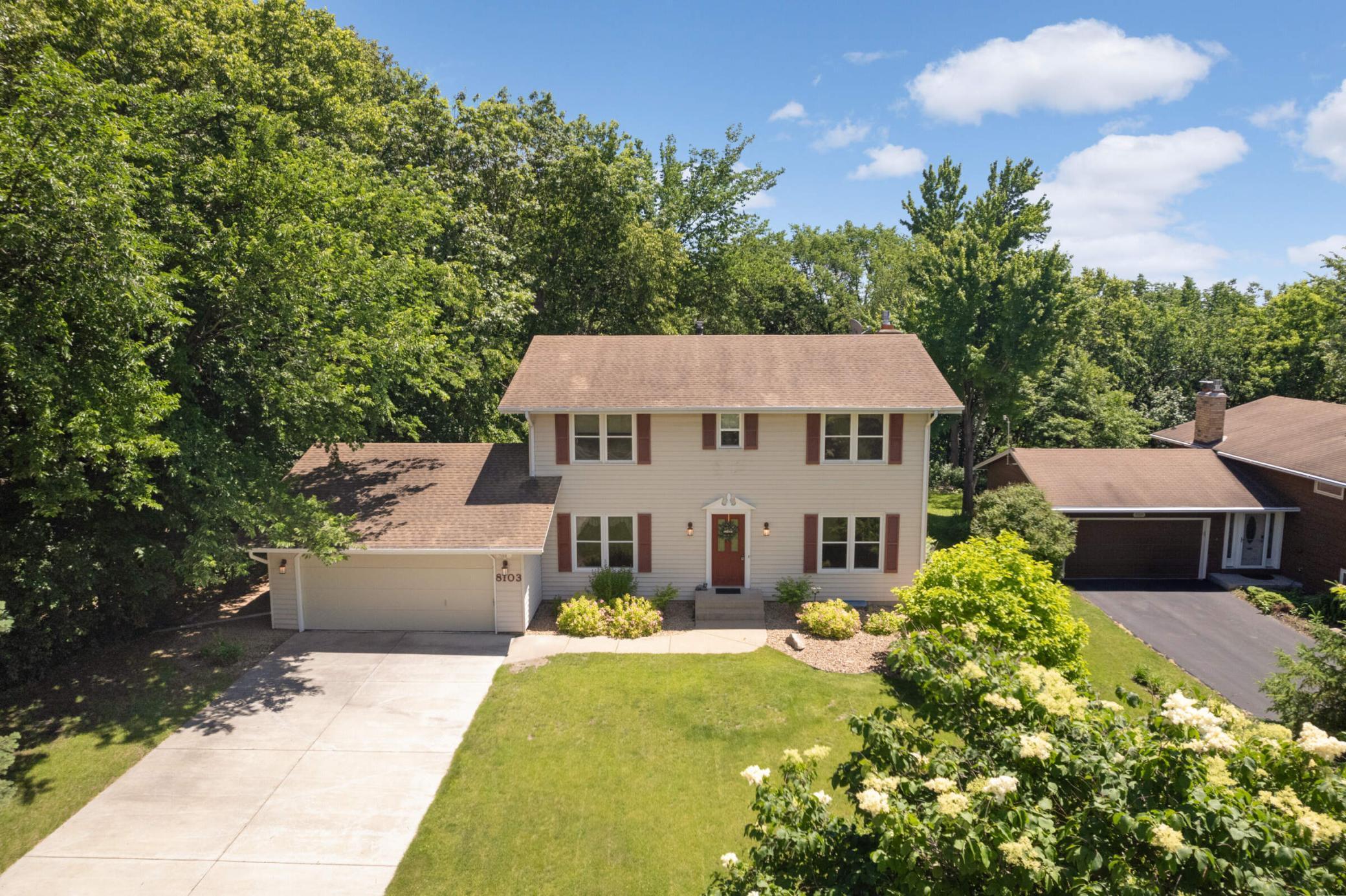 8103 Dakota Ln, Chanhassen, MN 55317 MLS 6545511 Coldwell Banker