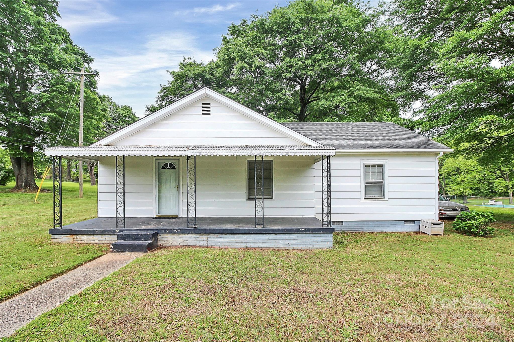 107 Holland Memorial Church Rd, Bessemer City, NC 28016 MLS 4129826