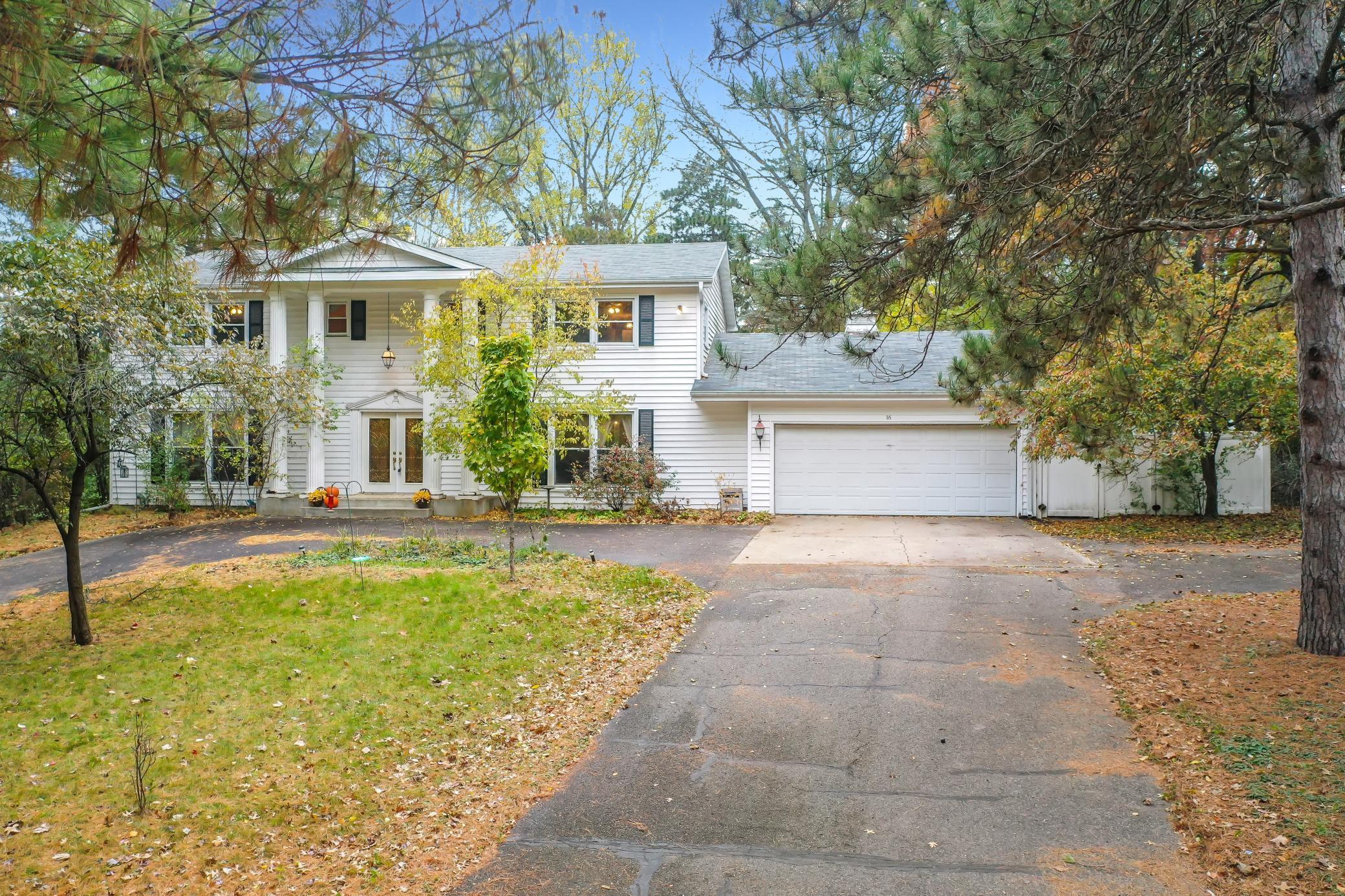 16 Overlook Rd, Dellwood, MN 55110 MLS 6021447 Coldwell Banker