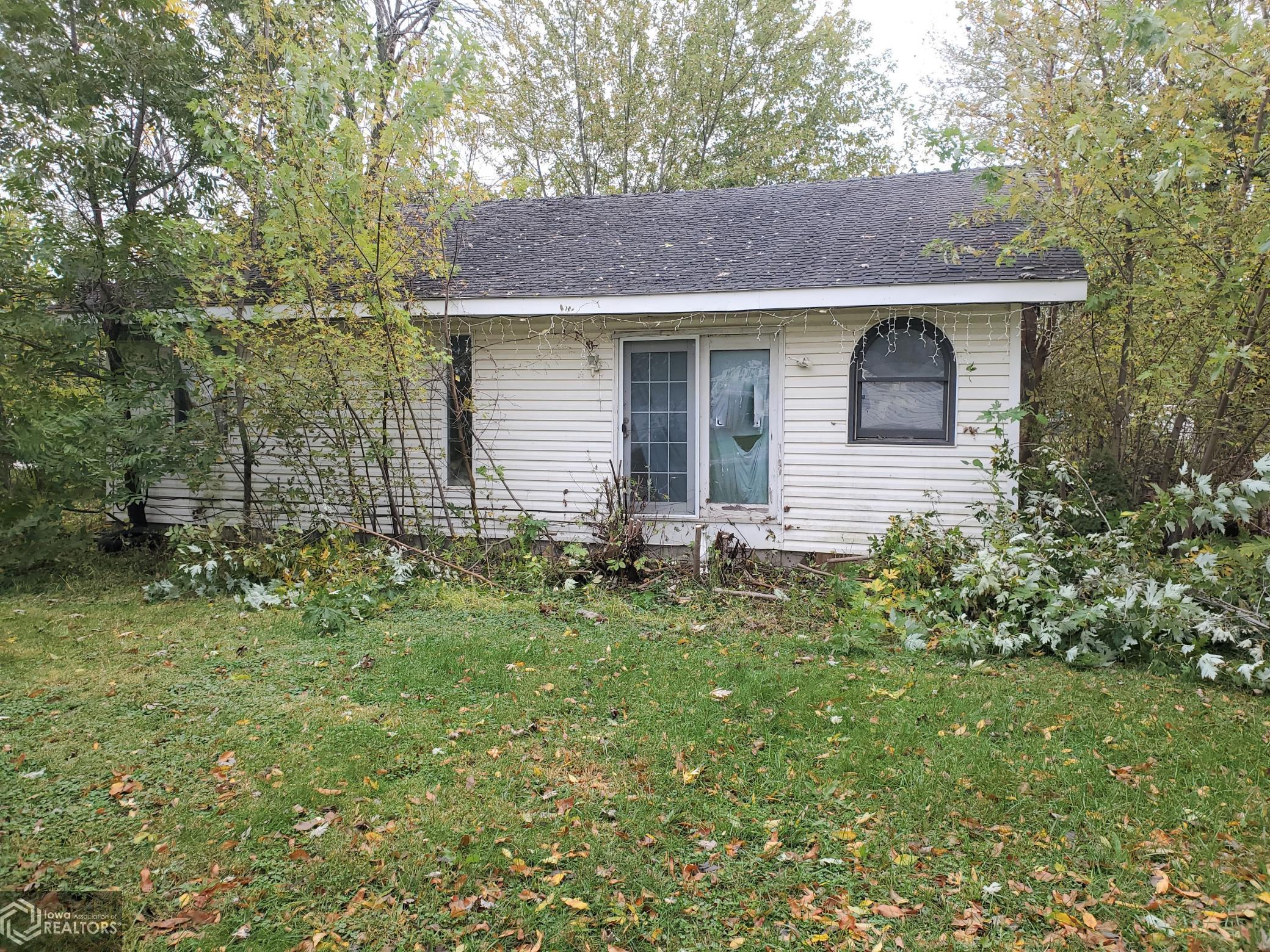 306 N 3rd St, Humeston, IA 50123 MLS 6119848 Coldwell Banker