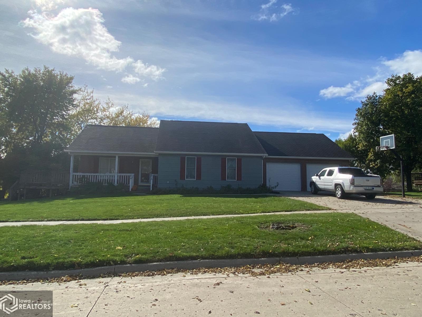 705 Parkview Dr, Denison, IA 51442 MLS 6121713 Coldwell Banker