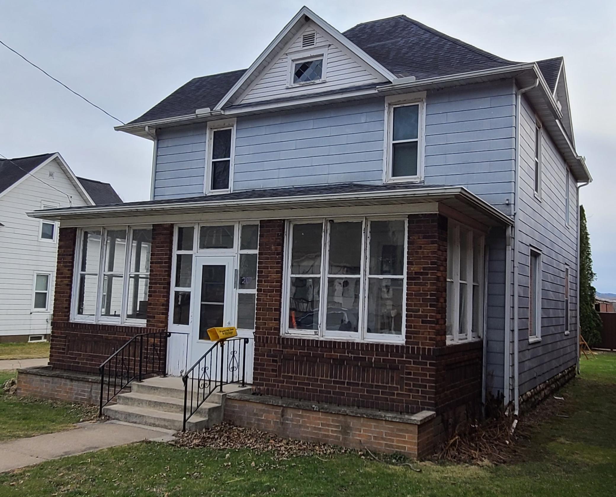 207 N Main St, Cochrane, WI 54610 MLS 6172341 Coldwell Banker