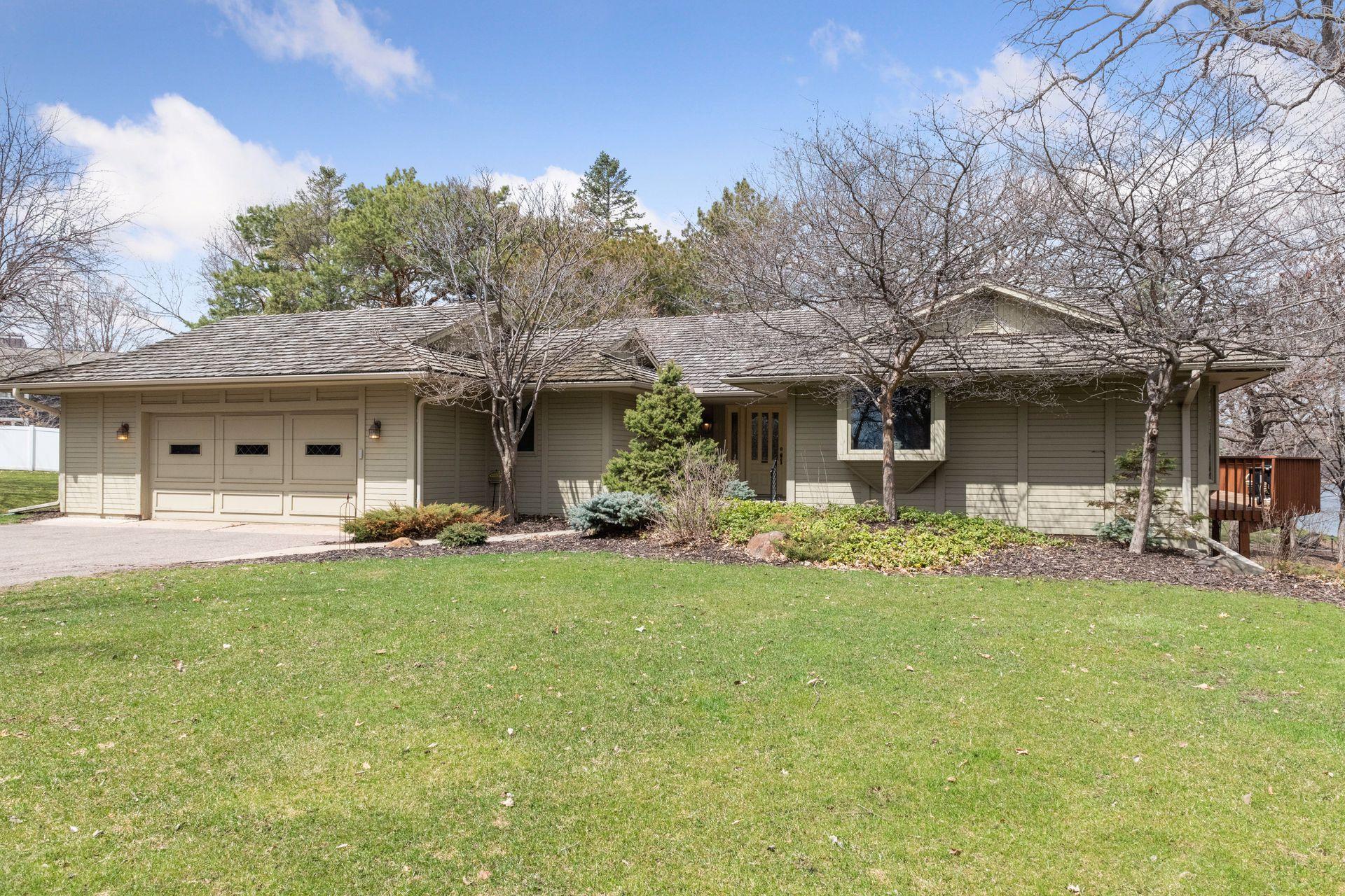 6851 Beach Rd, Eden Prairie, MN 55344 MLS 6180197 Coldwell Banker