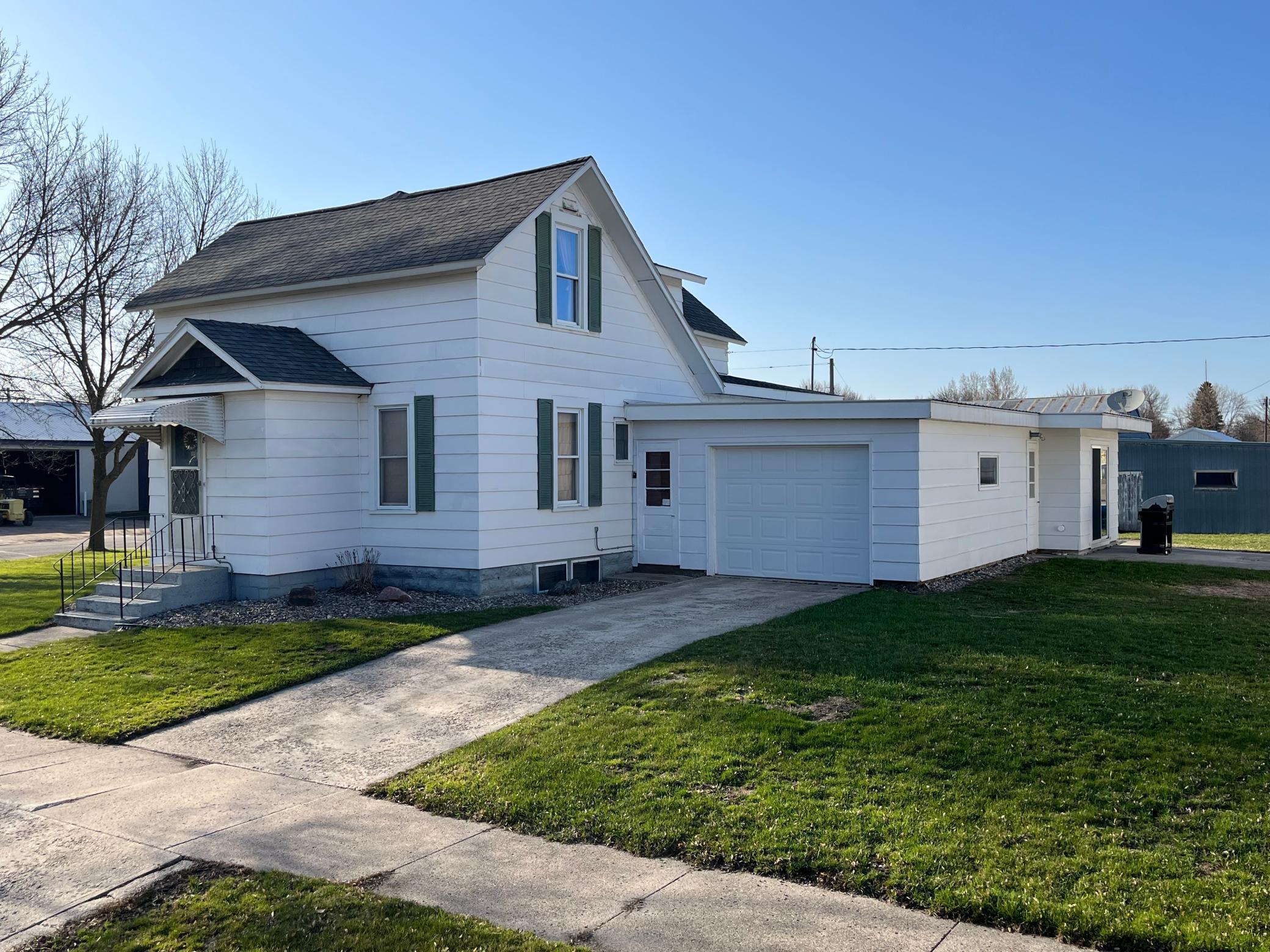 218 Dupont Ave NW, Renville, MN 56284 MLS 6189761 Coldwell Banker