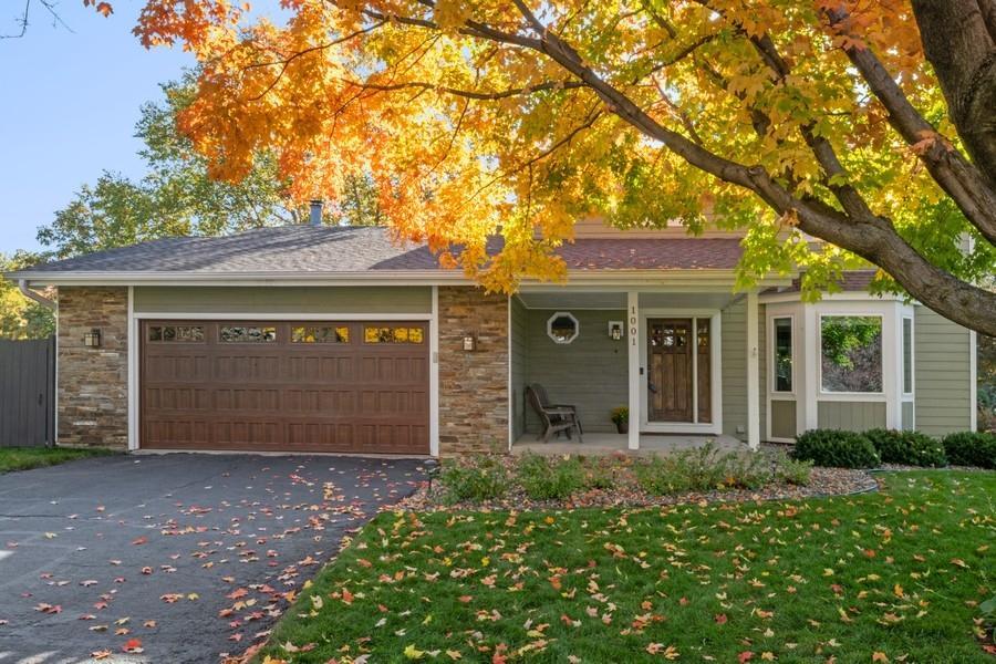 1001 Rushmore Dr, Burnsville, MN 55306 MLS 6264776 Coldwell Banker