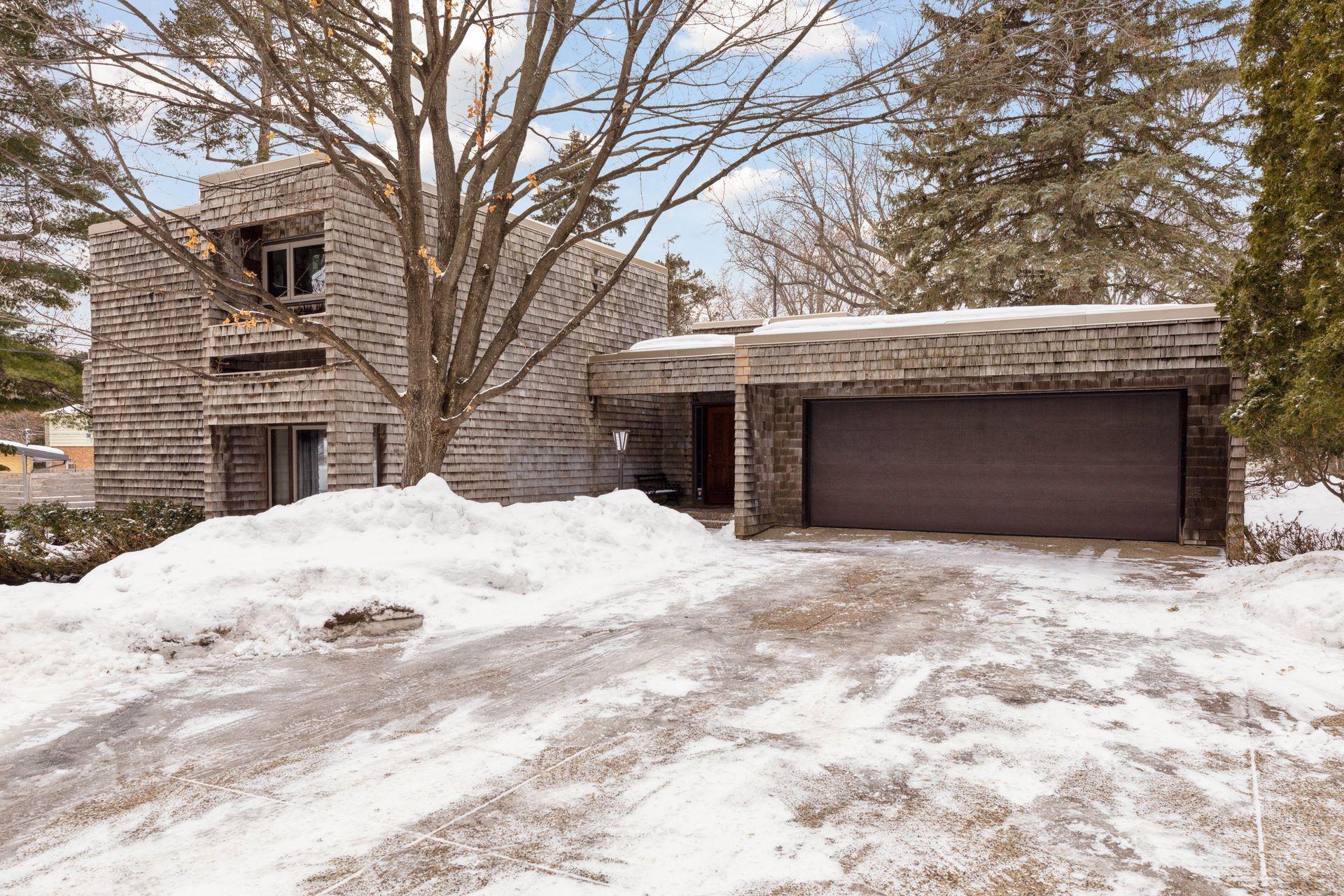 1045 Davern St, Saint Paul, MN 55116 MLS 6328422 Coldwell Banker