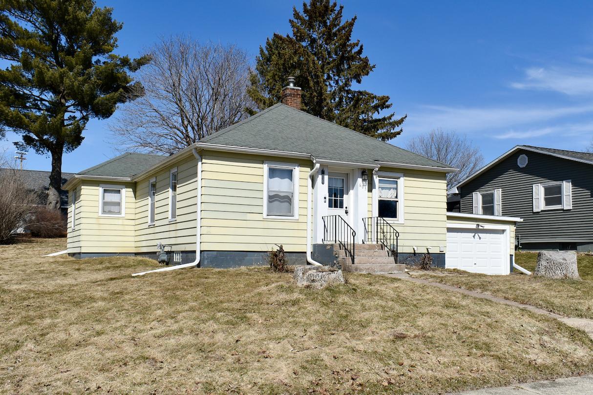 603 E Lincoln St, Caledonia, MN 55921 MLS 6347851 Coldwell Banker