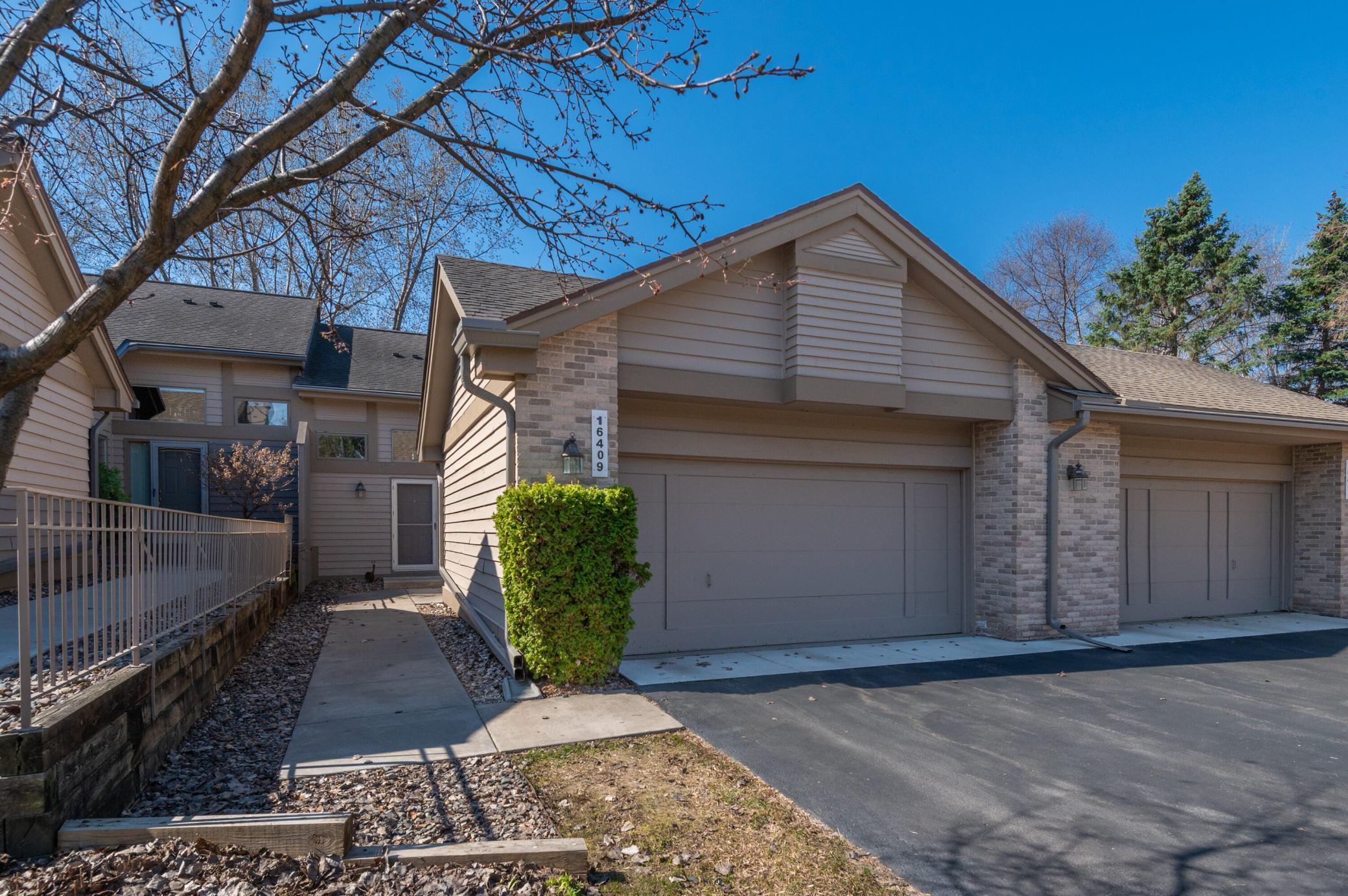 16409 Grenwich Terrace, Eden Prairie, MN 55346 MLS 6353421 Coldwell