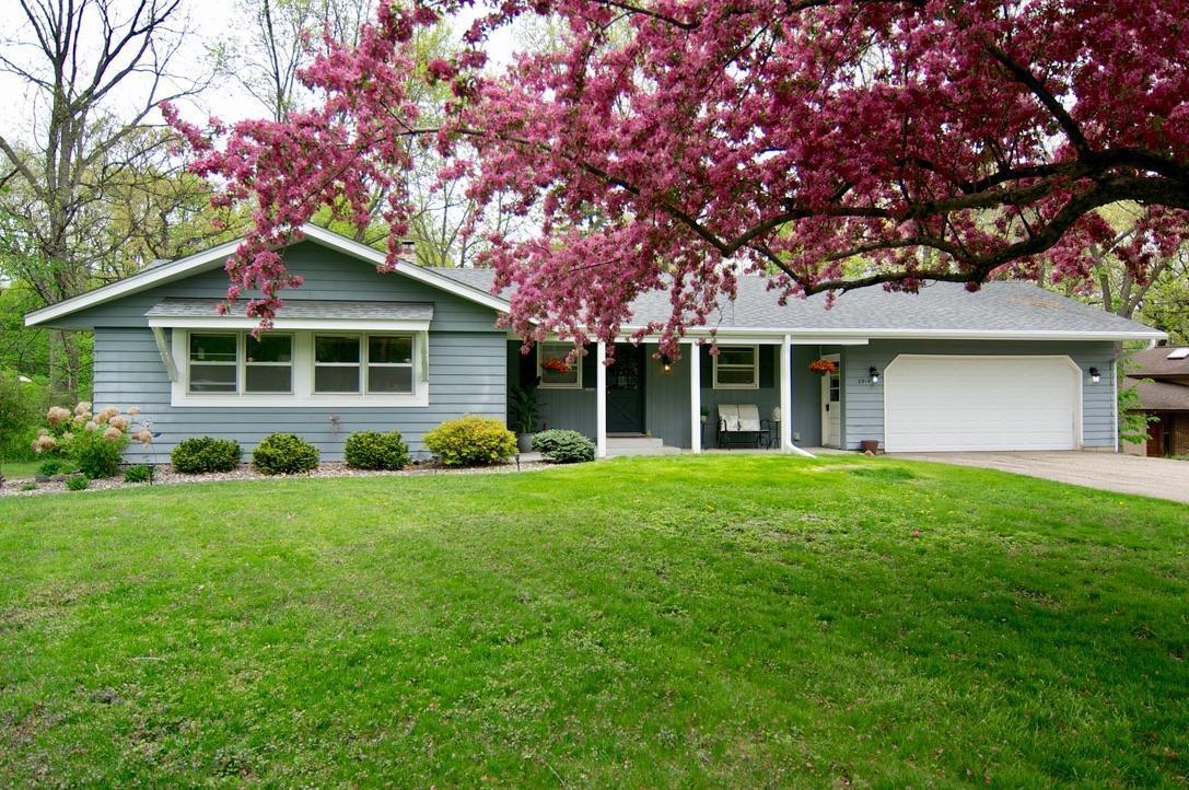 2914 Merlen Dr, MN 55305 MLS 6354994 Coldwell Banker