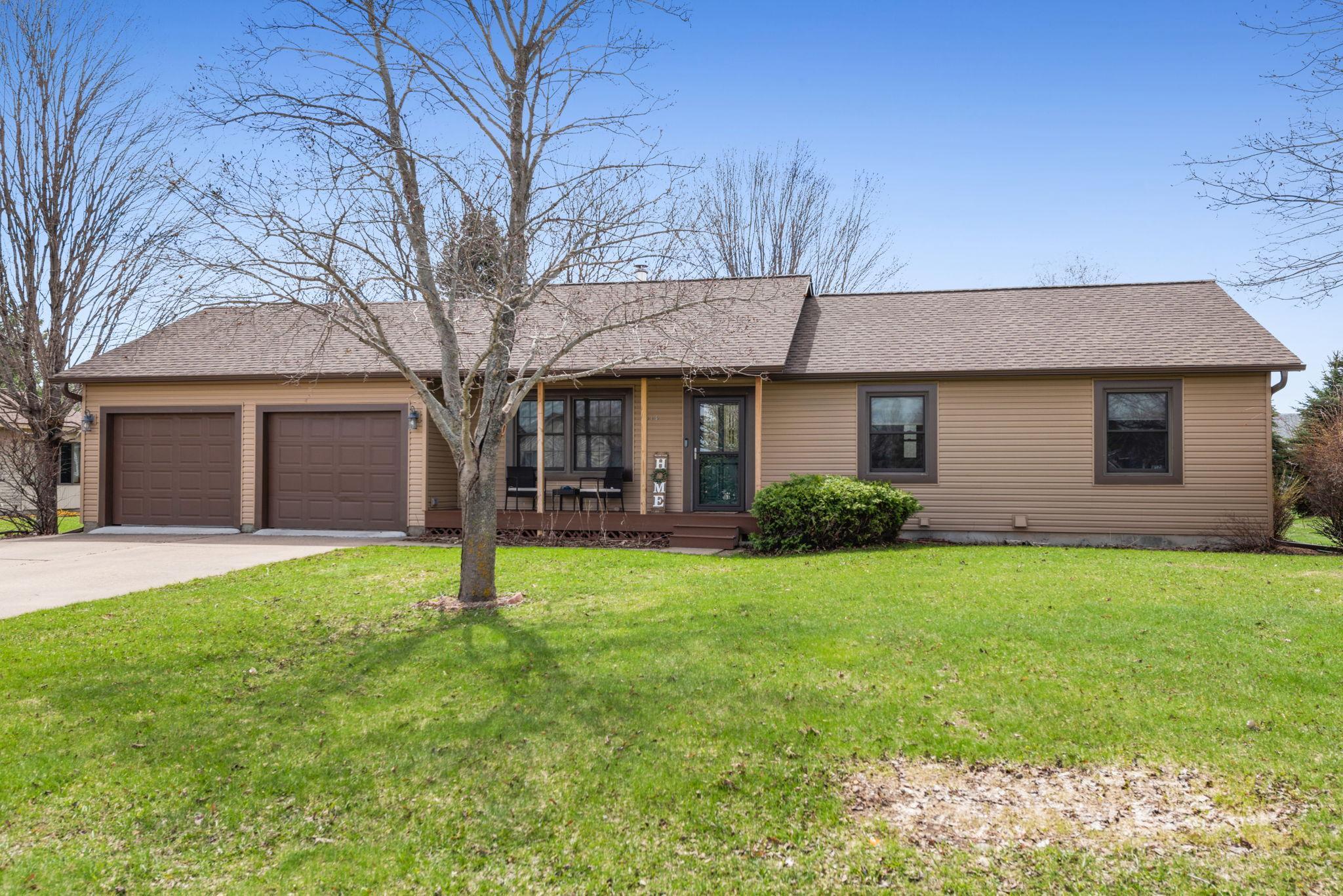 314 Meridian Dr, New Richmond, WI 54017 MLS 6359513 Coldwell Banker