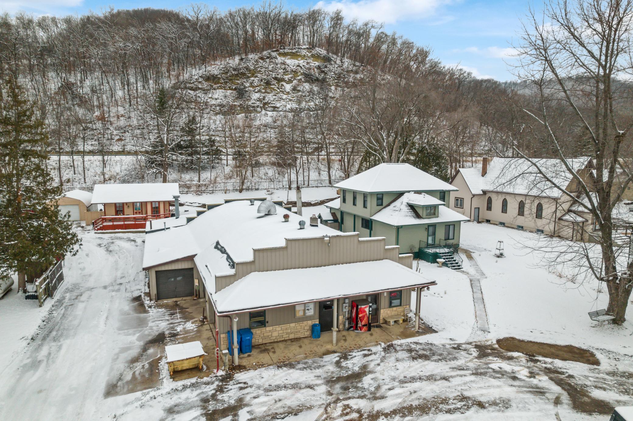 46855 Riverview Dr, Dresbach Twp, MN 55947 MLS 6368813 Coldwell Banker