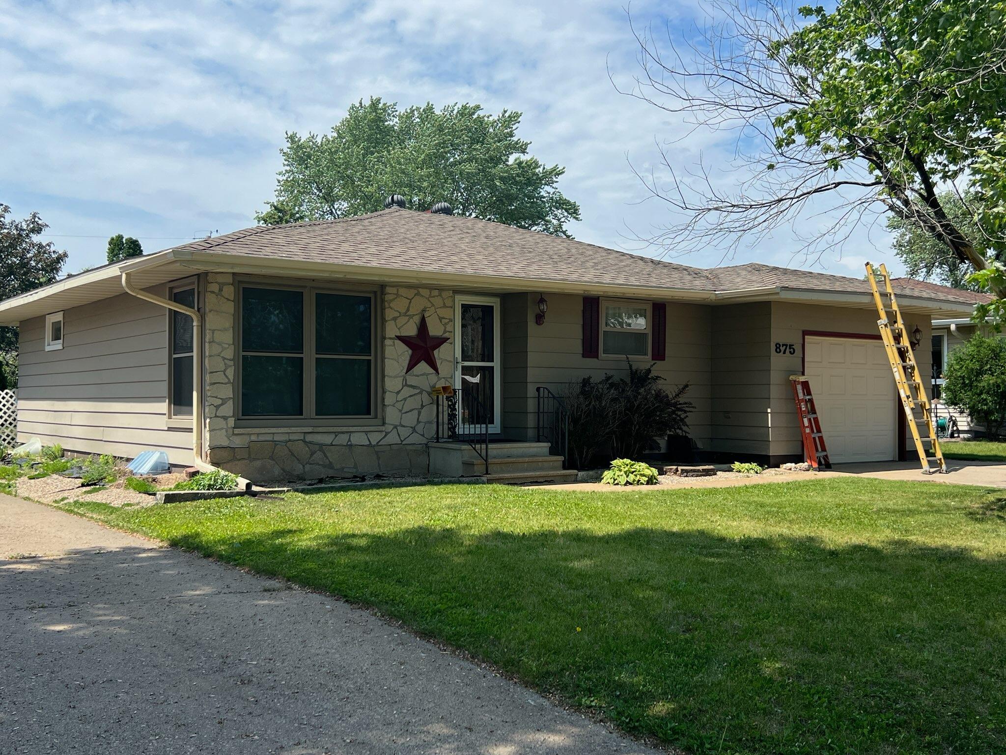 875 37th Ave, Goodview, MN 55987 MLS 6378526 Coldwell Banker