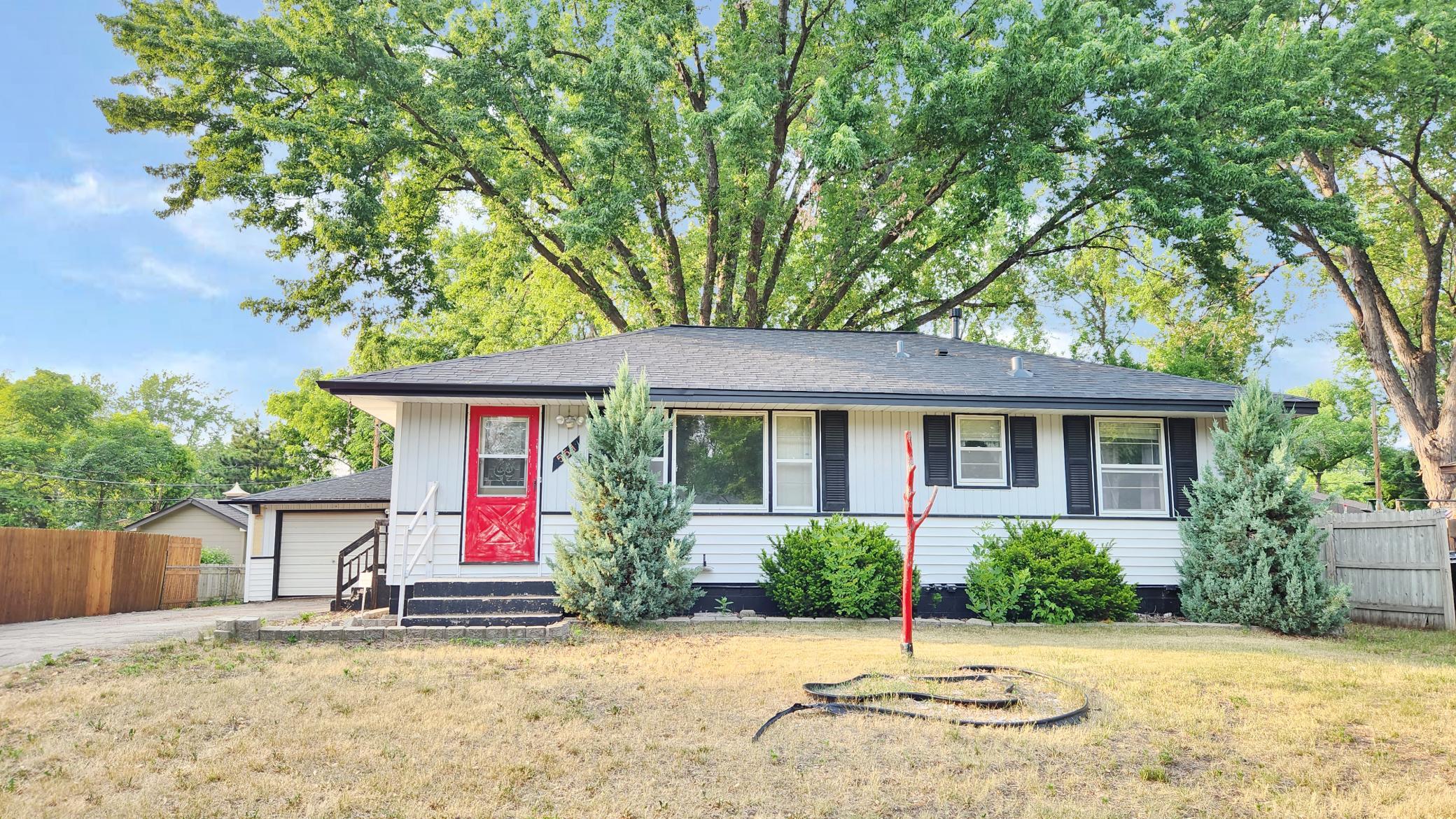 551 112th Ln NW, Coon Rapids, MN 55448 MLS 6384233 Coldwell Banker