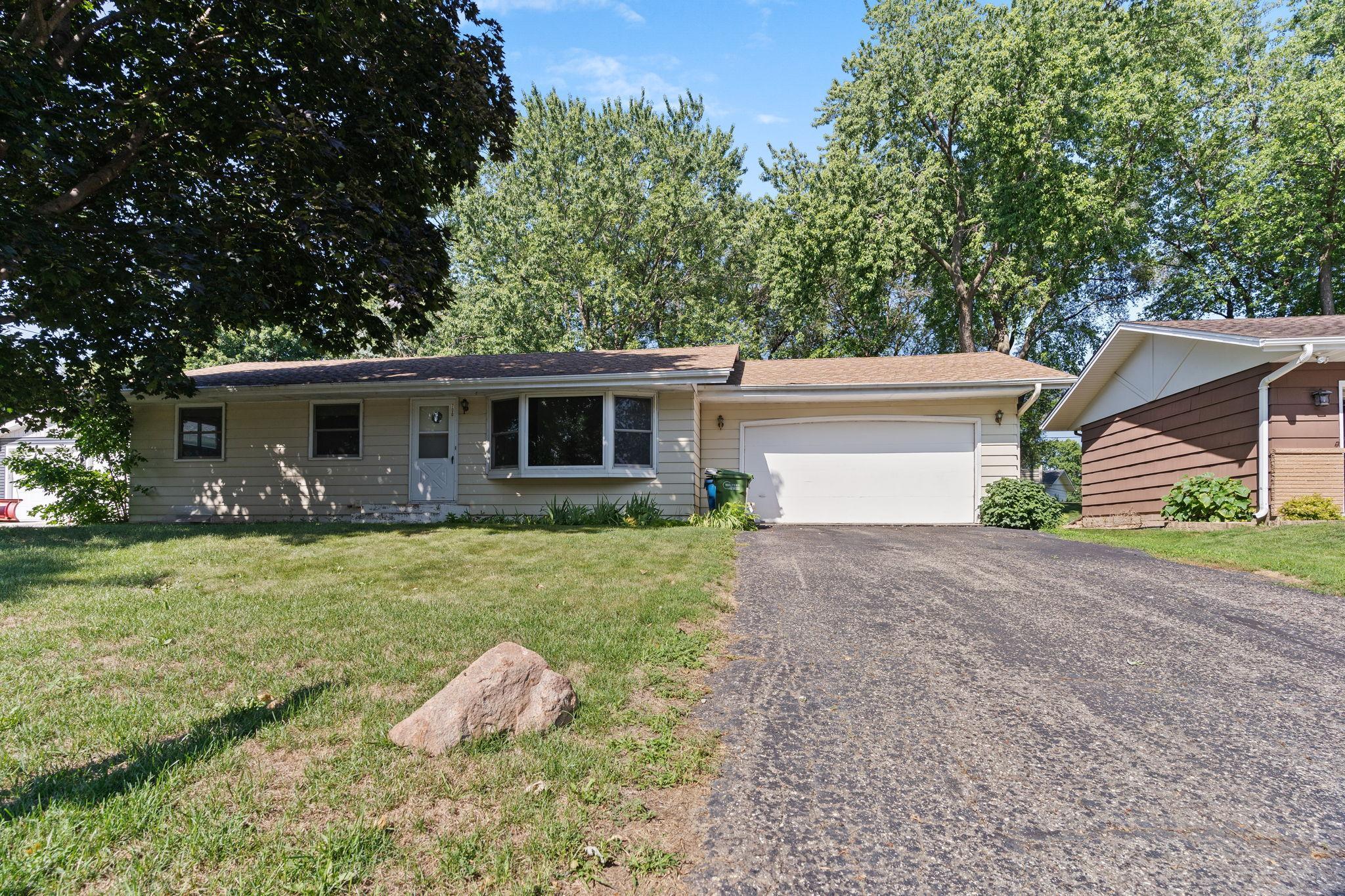 700 Mccallum Dr, New Brighton, MN 55112 MLS 6407349 Coldwell Banker