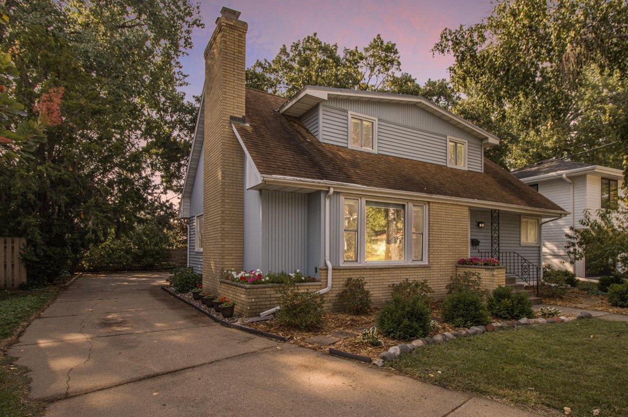 4735 Folwell Dr, Minneapolis, MN 55406 MLS 6411772 Coldwell Banker