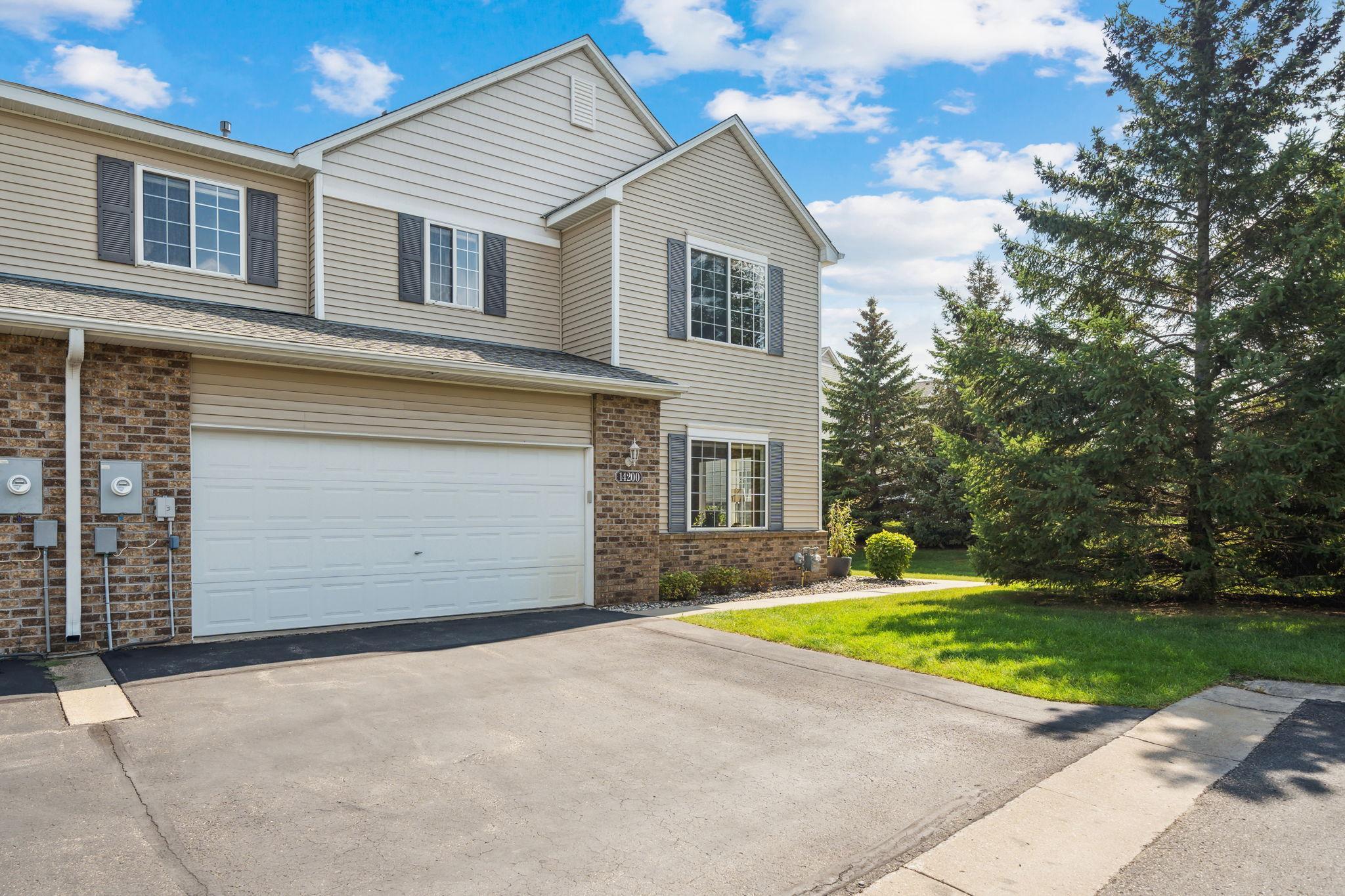 14200 Avalon Path 1803, Rosemount, MN 55068 MLS 6431639 Coldwell