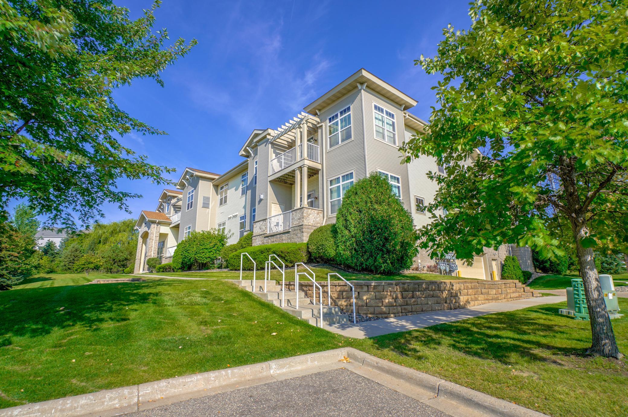 1244 County Rd D E 105, Maplewood, MN 55109 MLS 6434348 Coldwell