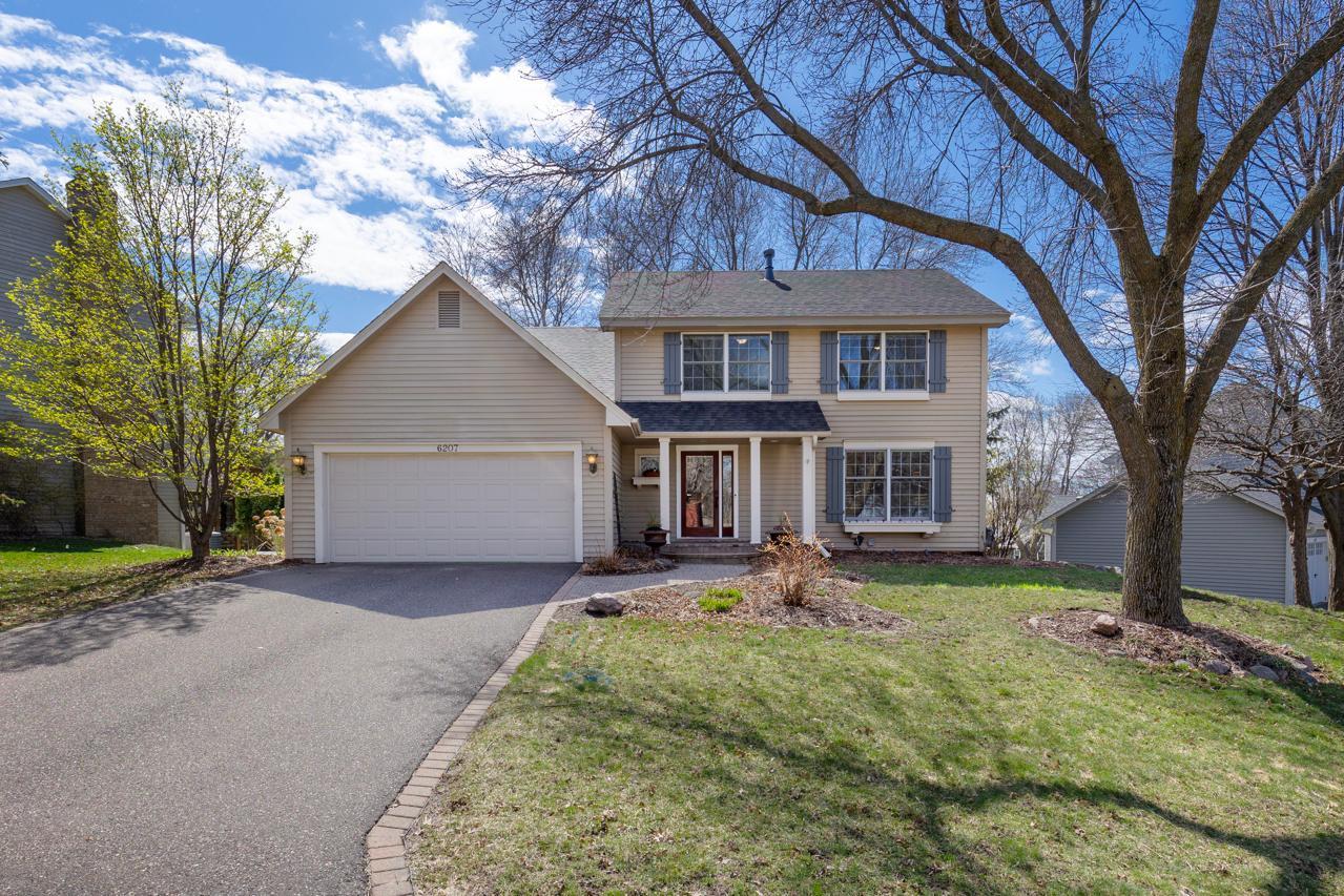 6207 Cascade Pass, Chanhassen, MN 55317 MLS 6522588 Coldwell Banker