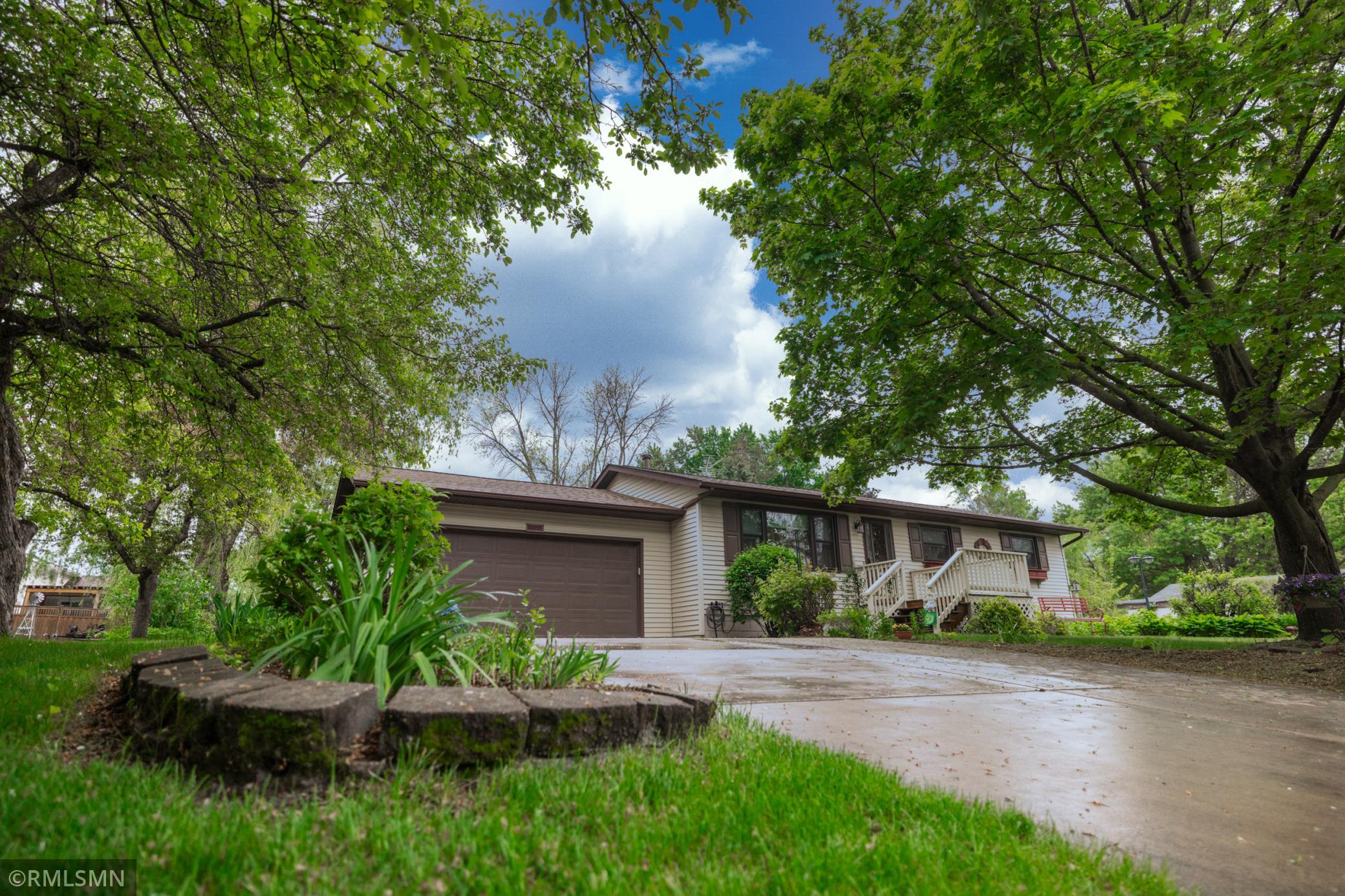 6791 Cedar Hills Dr, Cannon Falls, MN 55009 MLS 6523195 Coldwell Banker