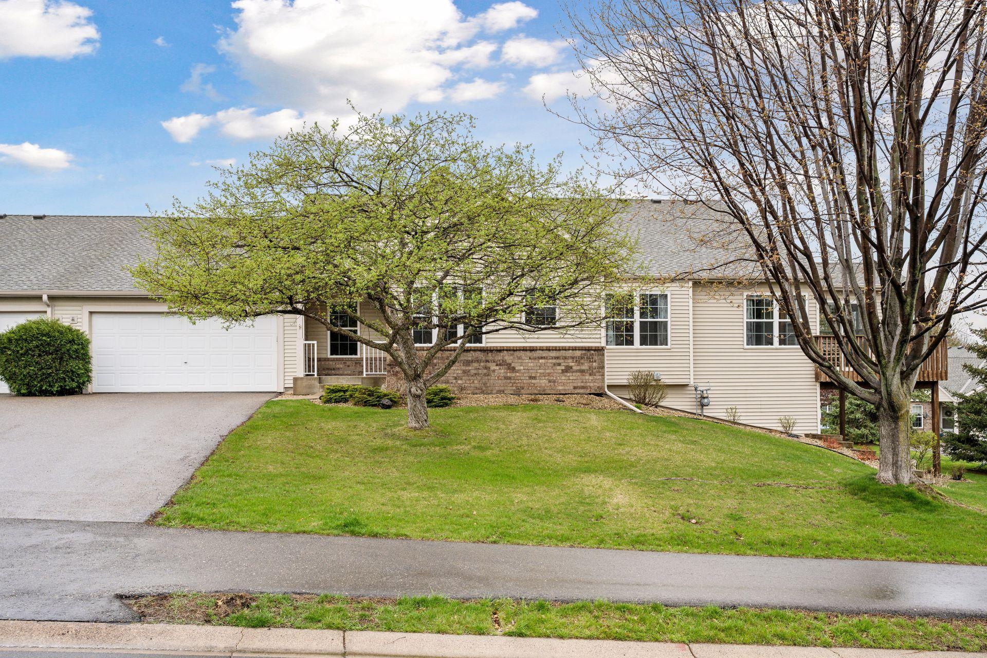 143 Wedgewood Dr, Mahtomedi, MN 55115 MLS 6525150 Coldwell Banker