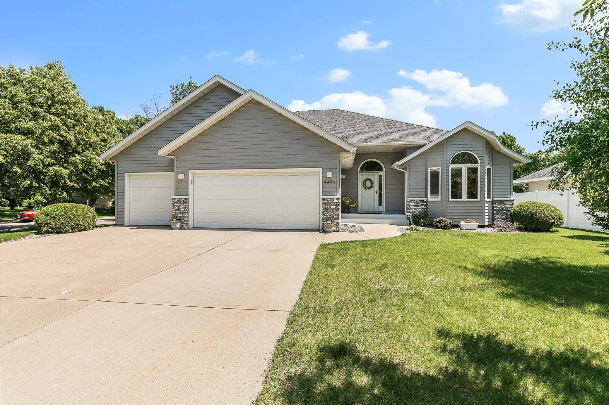 2206 Viking Dr, Saint Cloud, MN 56301 MLS 6549094 Coldwell Banker