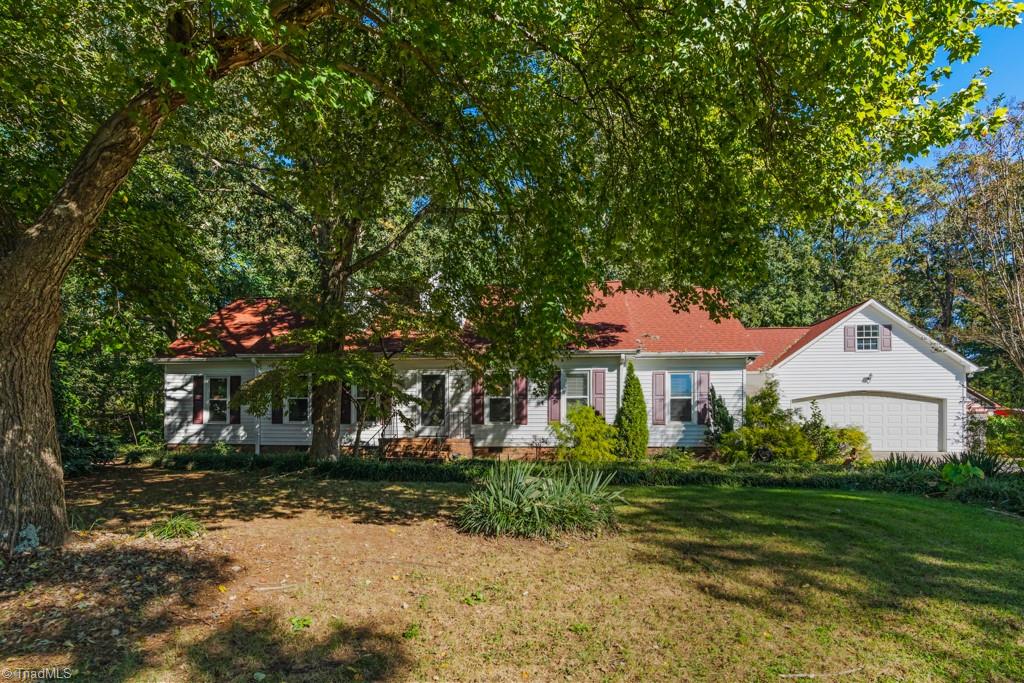 707 Burning Bush Dr, Pleasant Garden, NC 27313 MLS 1086471 Coldwell