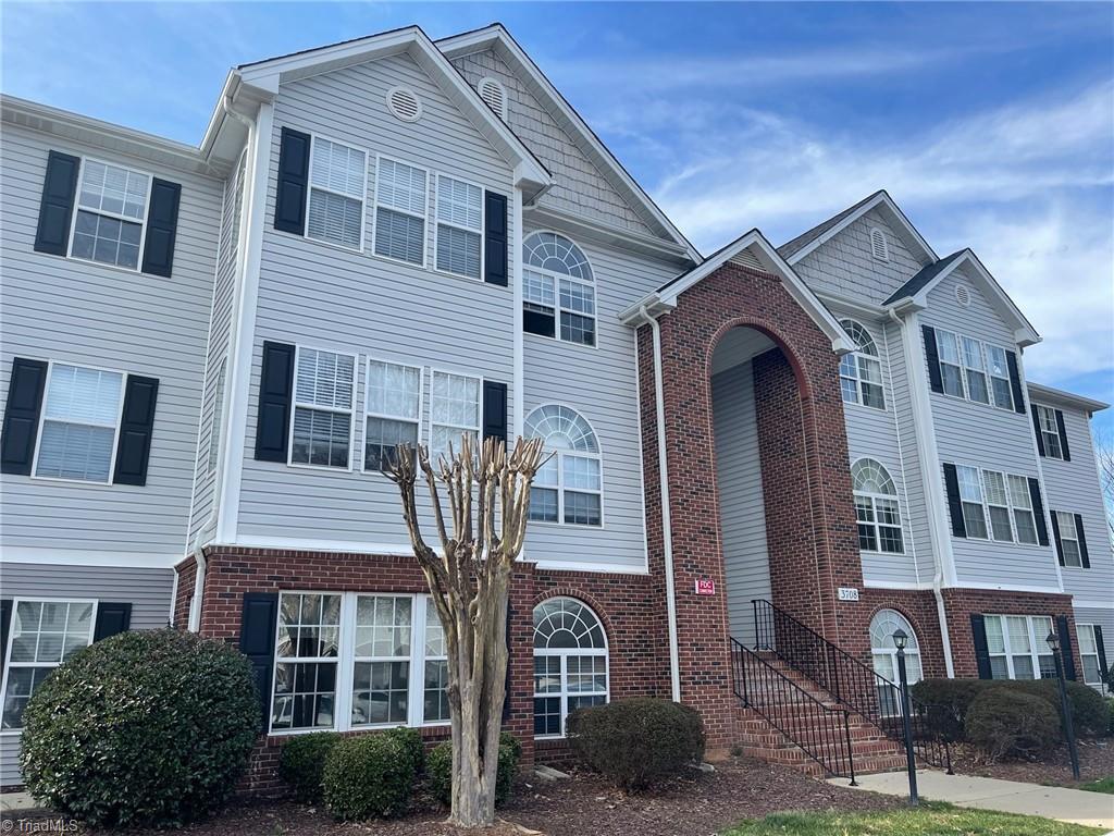 3708 1A Cotswold Terrace, Greensboro, NC 27410 MLS 1097478 Coldwell