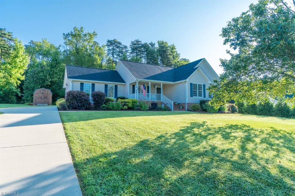 5693 Friendship Glen Dr, Browns Summit, NC 27214 MLS 1111294 Coldwell Banker