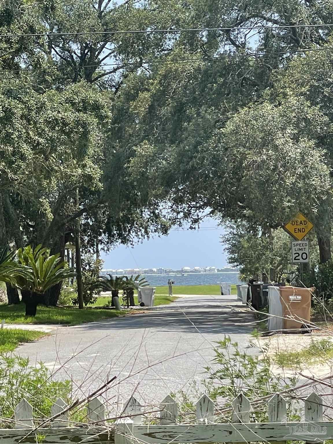 3278 Laurel Dr, Gulf Breeze, FL 32563 MLS 631187 Coldwell Banker