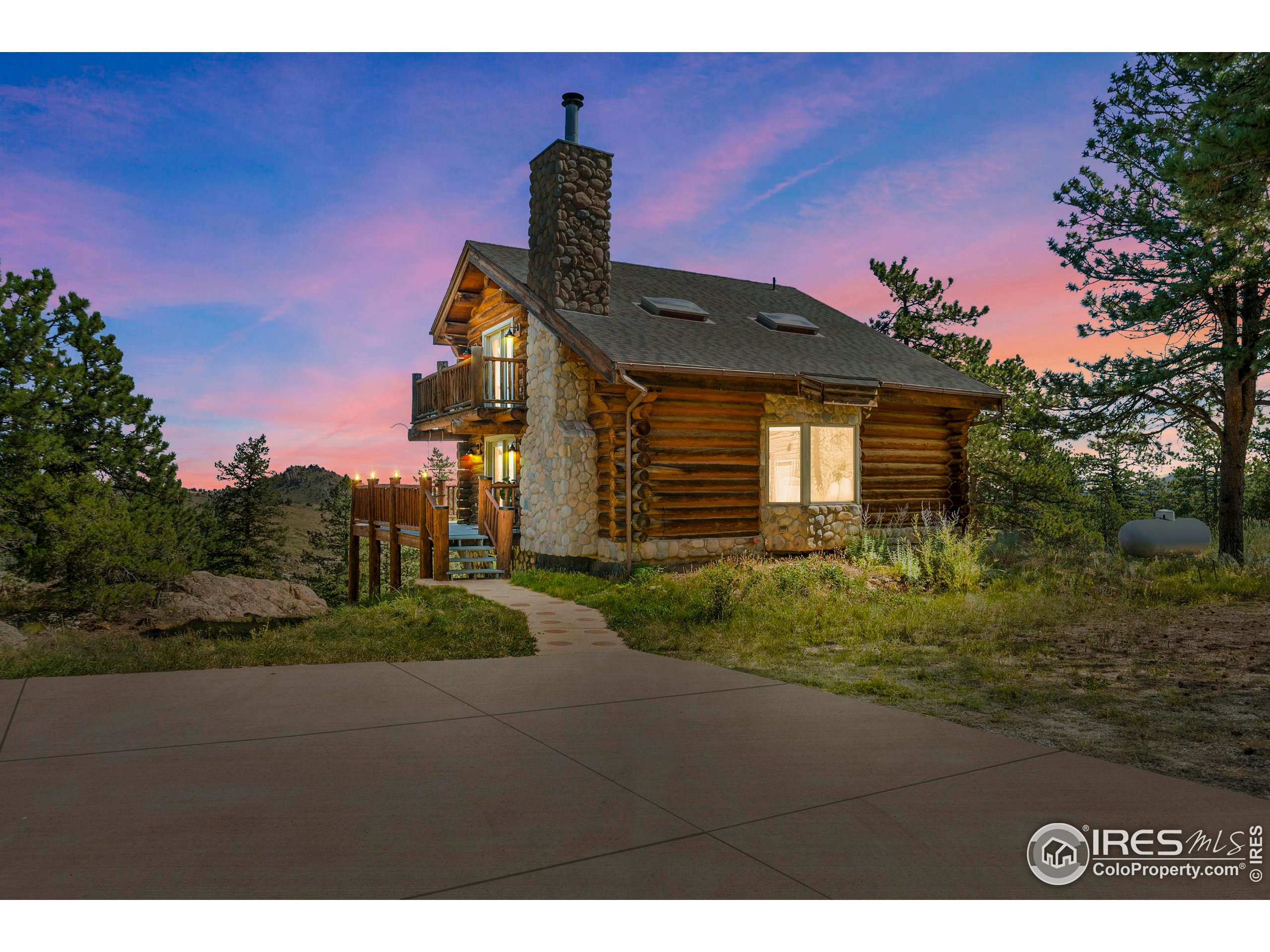 1240 Montcalm Dr, Livermore, CO 80536 MLS 994580 Coldwell Banker