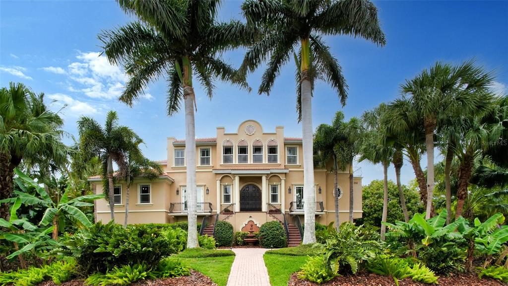 5215 Siesta Cove Dr, Sarasota, FL 34242 MLS A4532012 Coldwell Banker