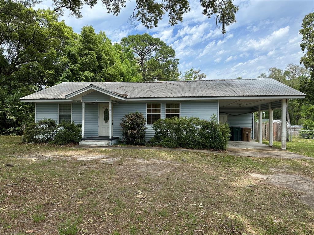 1217 NE 14th St, Ocala, FL 34470 MLS OM656161 Coldwell Banker