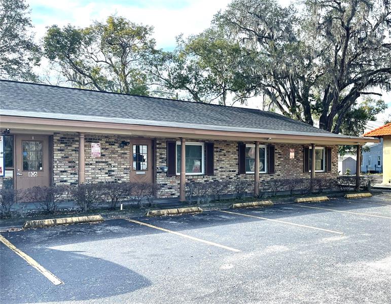 806 Emmett St, Kissimmee, FL 34741 MLS S5079739 Coldwell Banker