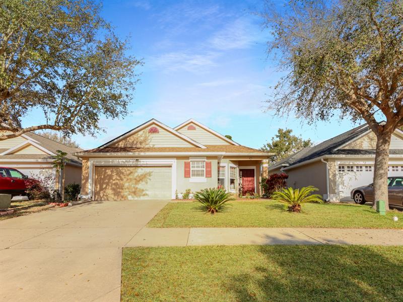 1405 Kellogg Dr, Tavares, FL 32778 MLS S5080915 Coldwell Banker