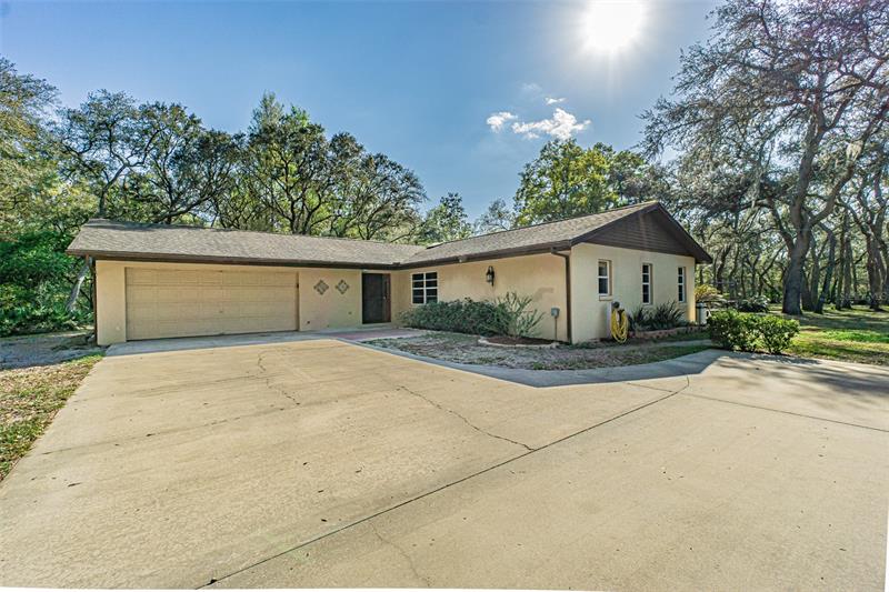 35128 Excalibur Rd, ster, FL 33597 MLS T3433439 Coldwell Banker