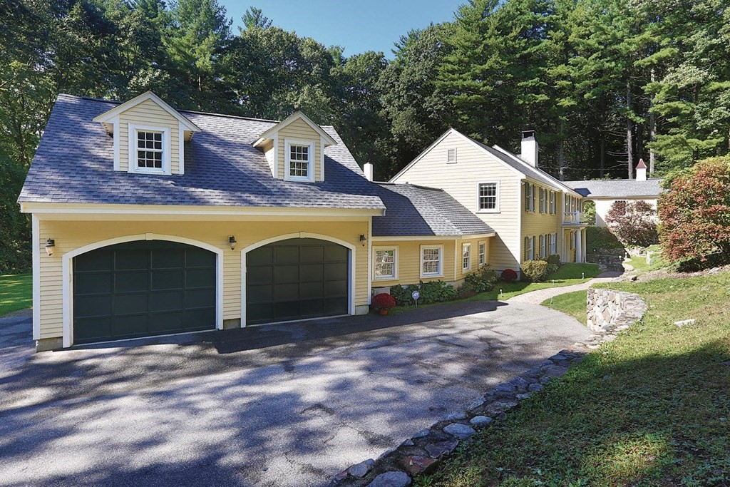 32 Pigeon Hill Rd, Weston, MA 02493 MLS 72932481 Coldwell Banker