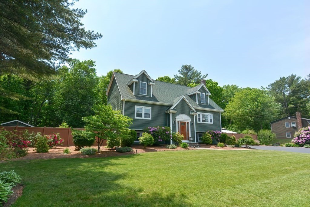 34 Hartshorn St, West Bridgewater, MA 02379 MLS 72991324 Coldwell
