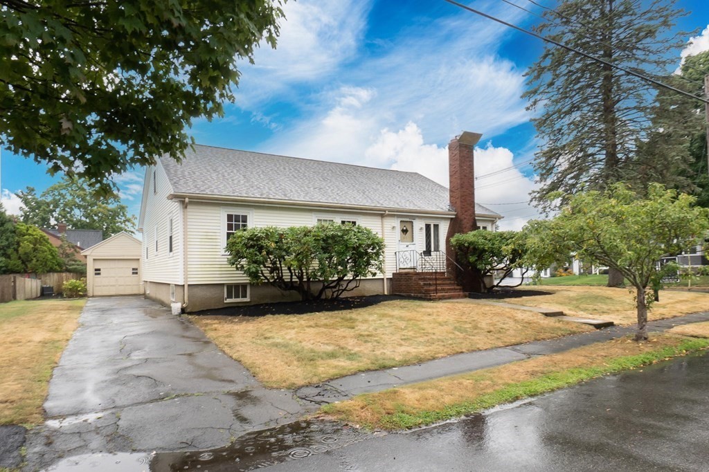 47 Glendale Rd, Marblehead, MA 01945 MLS 73028508 Coldwell Banker