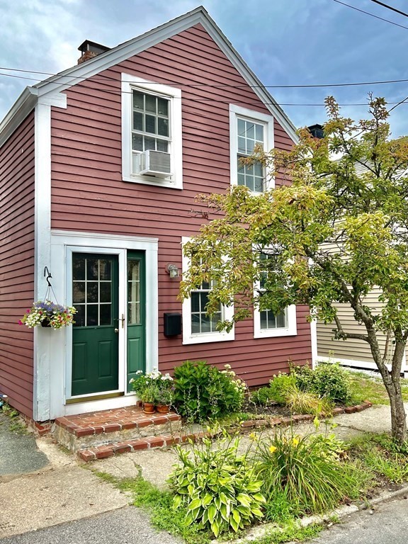 6 Ocean St, Newburyport, MA 01950 MLS 73029761 Coldwell Banker