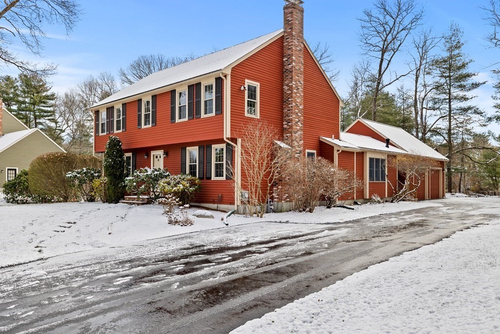 9 Lancelot Ln, Mansfield, MA 02048 MLS 73064761 Coldwell Banker