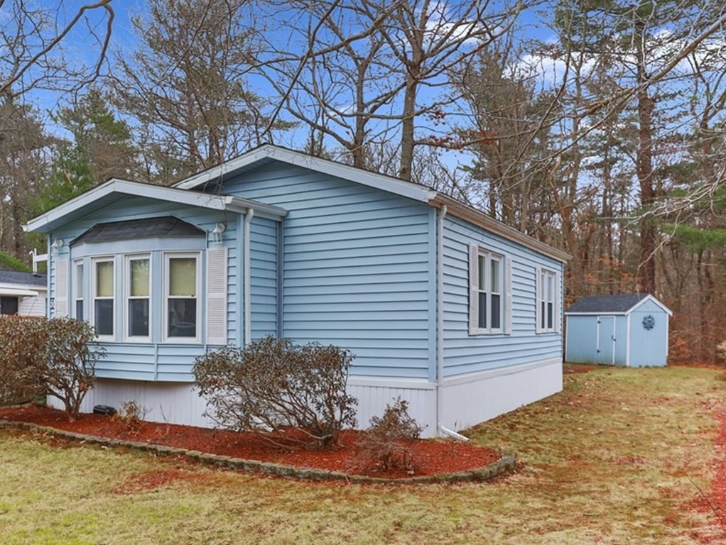 60 Victorian Way, West Bridgewater, MA 02379 MLS 73065450 Coldwell