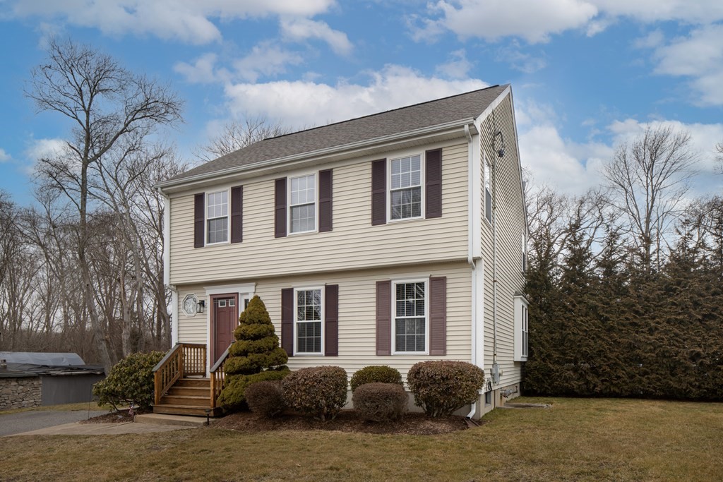 55 Hammond St, New Bedford, MA 02745 MLS 73082138 Coldwell Banker