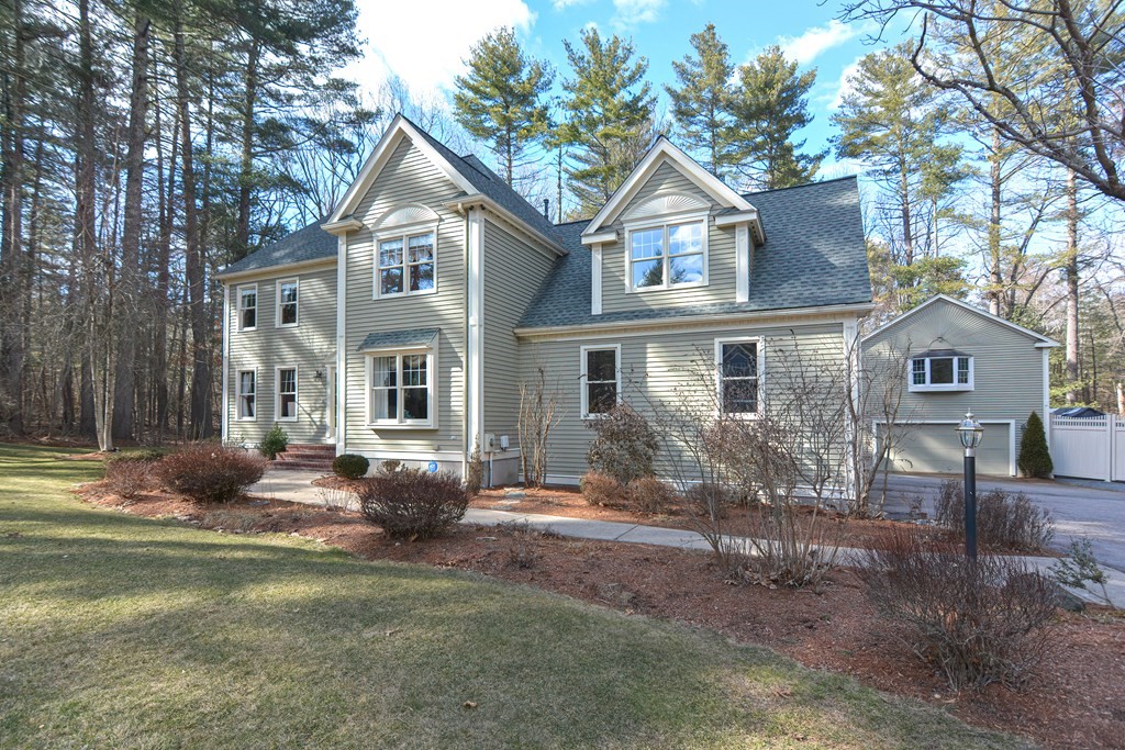 11 Crystal Dr, Franklin, MA 02038 MLS 73087938 Coldwell Banker