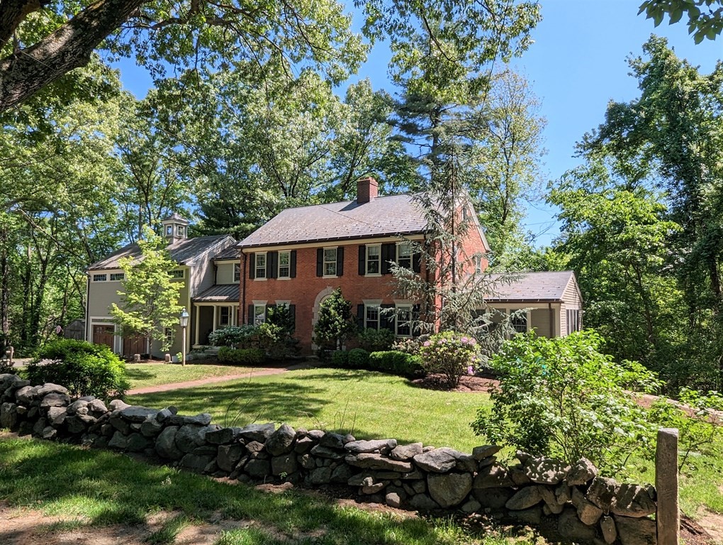 37 Clifford, Southborough, MA 01772 MLS 73093243 Coldwell Banker