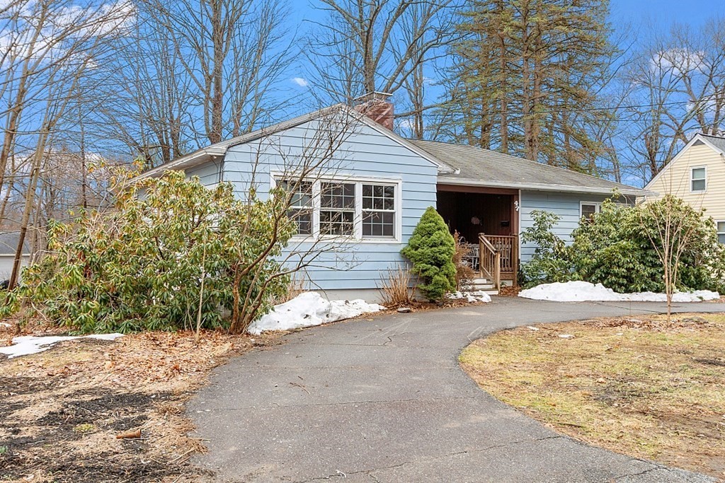 47 Dillon St, Leominster, MA 01453 MLS 73093856 Coldwell Banker