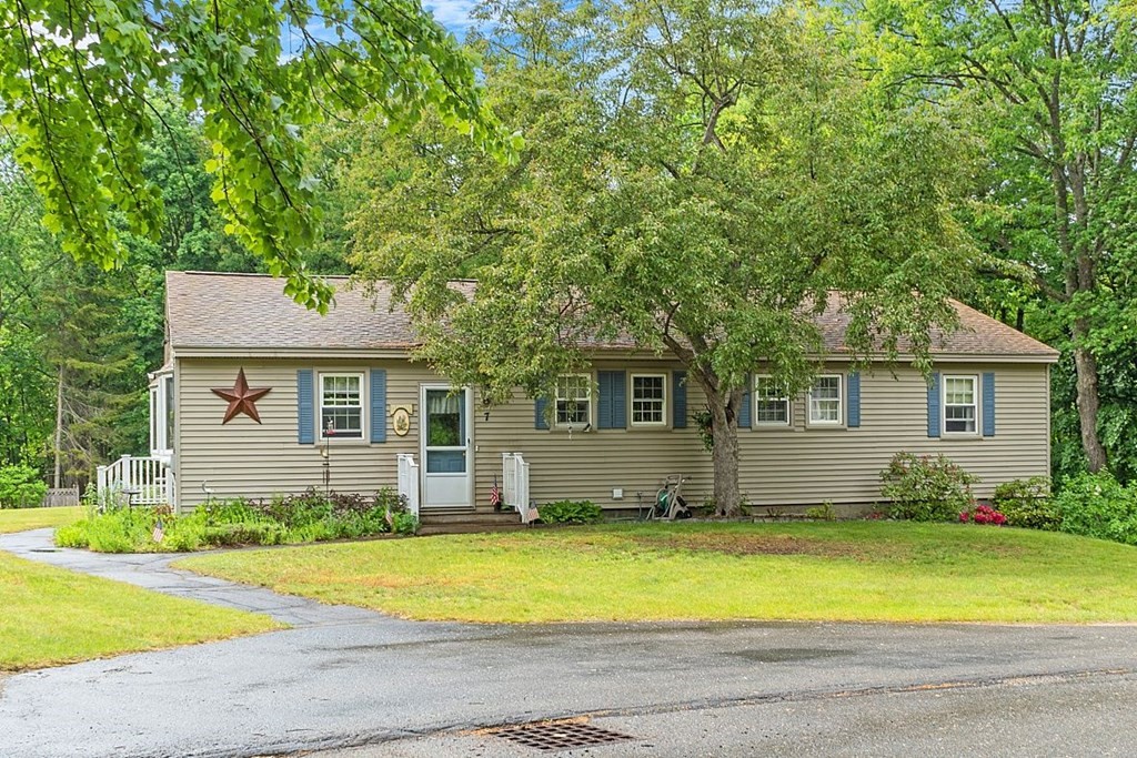 7 Fairview Park, Ashburnham, MA 01430 MLS 73120452 Coldwell Banker